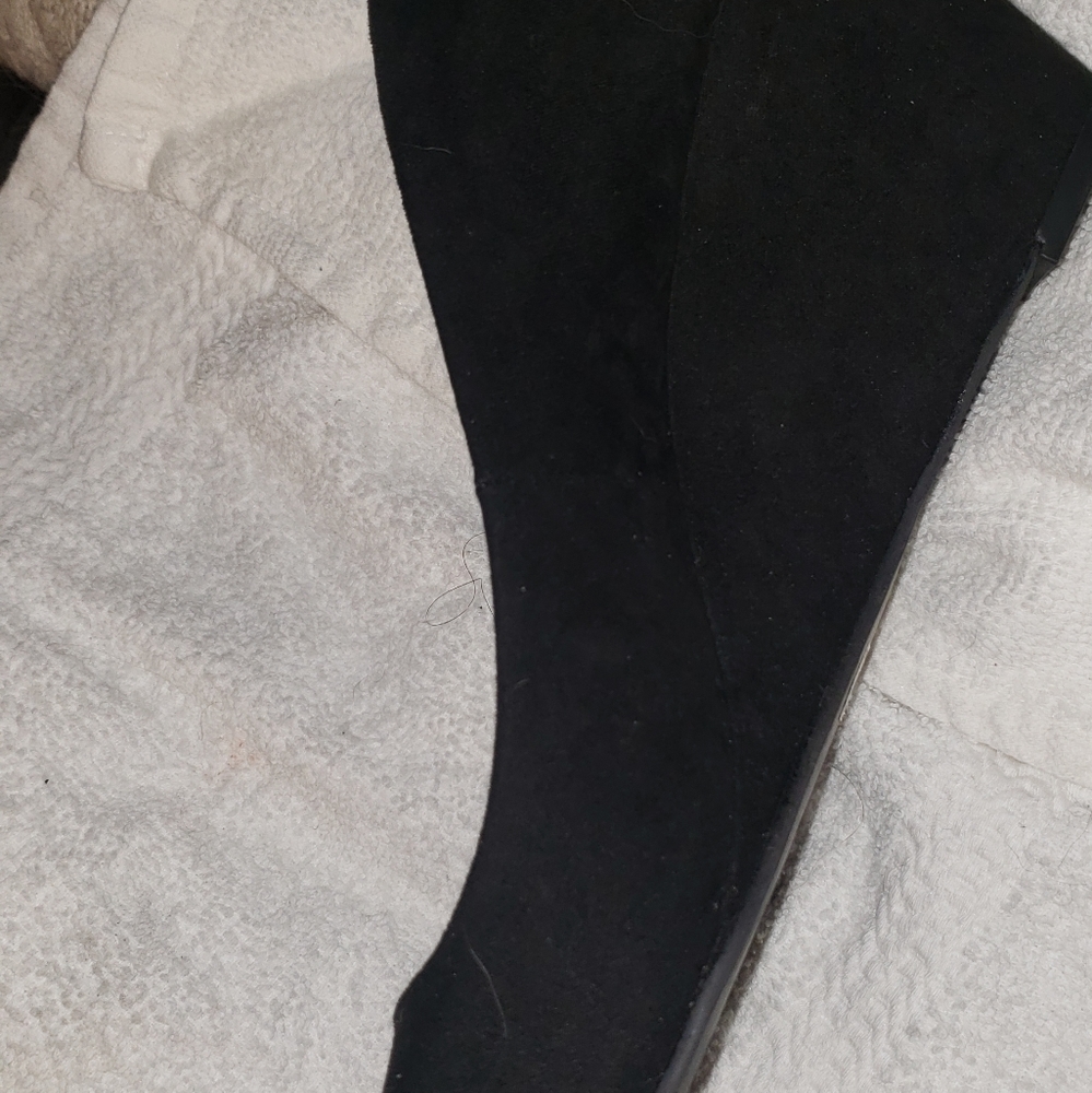 TORRID Peep Toe Wedges